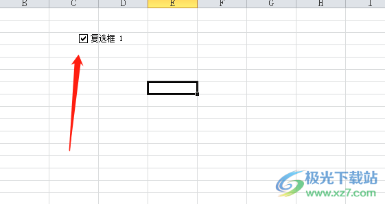 ​excel制作可以打钩的按钮的教程